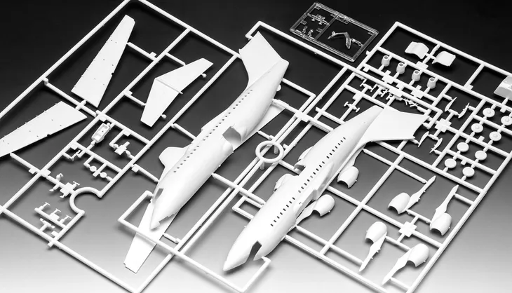 model-set-bae-146-200-airuk-marka-revell-model-146-200-airuk
