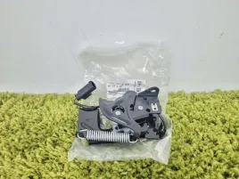 2x-oe-bmw-zamek-maski-dolny-lewy-bmw-1-f20-2-f22-3-f30-4-f36-51237242548
