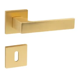 klamka-drzwiowa-kwadro-zloty-mat-szczotkowany-rozety-na-klucz-slim-premium