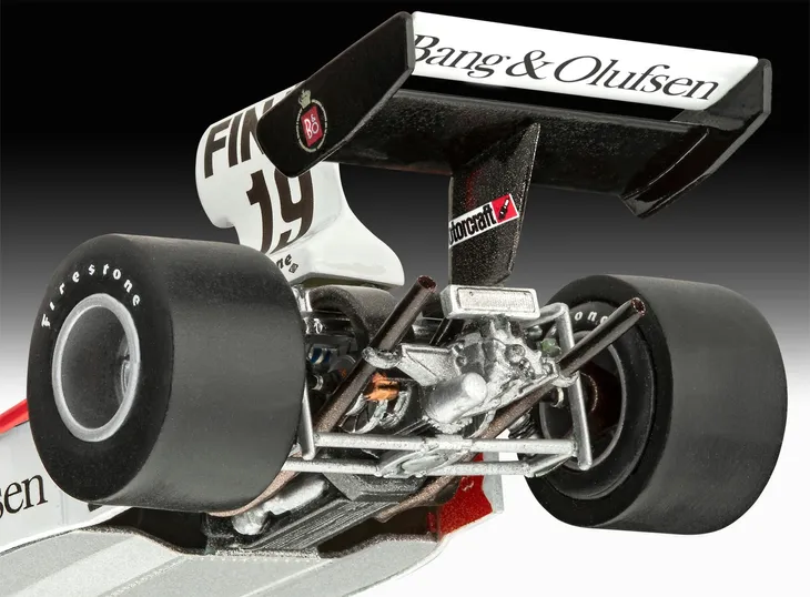 model-set-surtees-ts16-03-model-revell-67739
