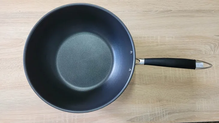 wok-amazon-wok-28-cm-kolor-czarny