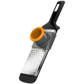 2x-tarka-fiskars-do-owocow-warzyw-szatkownica-raczka-oslona-duze-oczka-1014