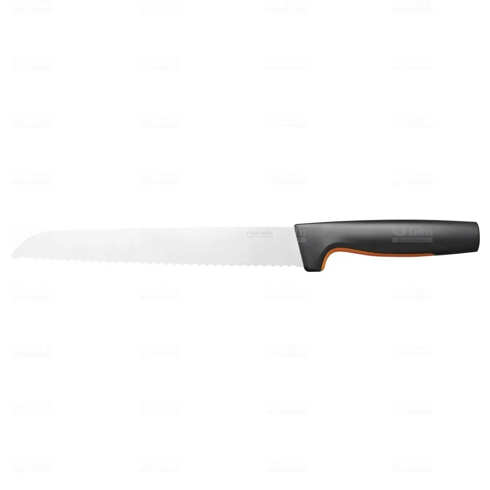 2x-fiskars-noz-do-chleba-functional-form