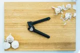 2x-fiskars-praska-do-czosnku-functional-form-marka-fiskars