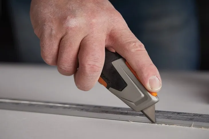 2x-noz-fiskars-1027223-kod-producenta-1027223