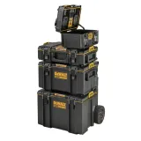 toughsystem-2-0-ladowarka-2x4a-stan-nowy-certyfikat-ce-weee