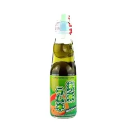 japonska-oranzada-hata-z-kulka-ramune-o-smaku-matcha-napoj-gazowany-200ml