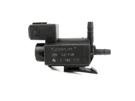 2x-oe-bmw-elektrozawor-poduszek-silnika-bmw-11747810831