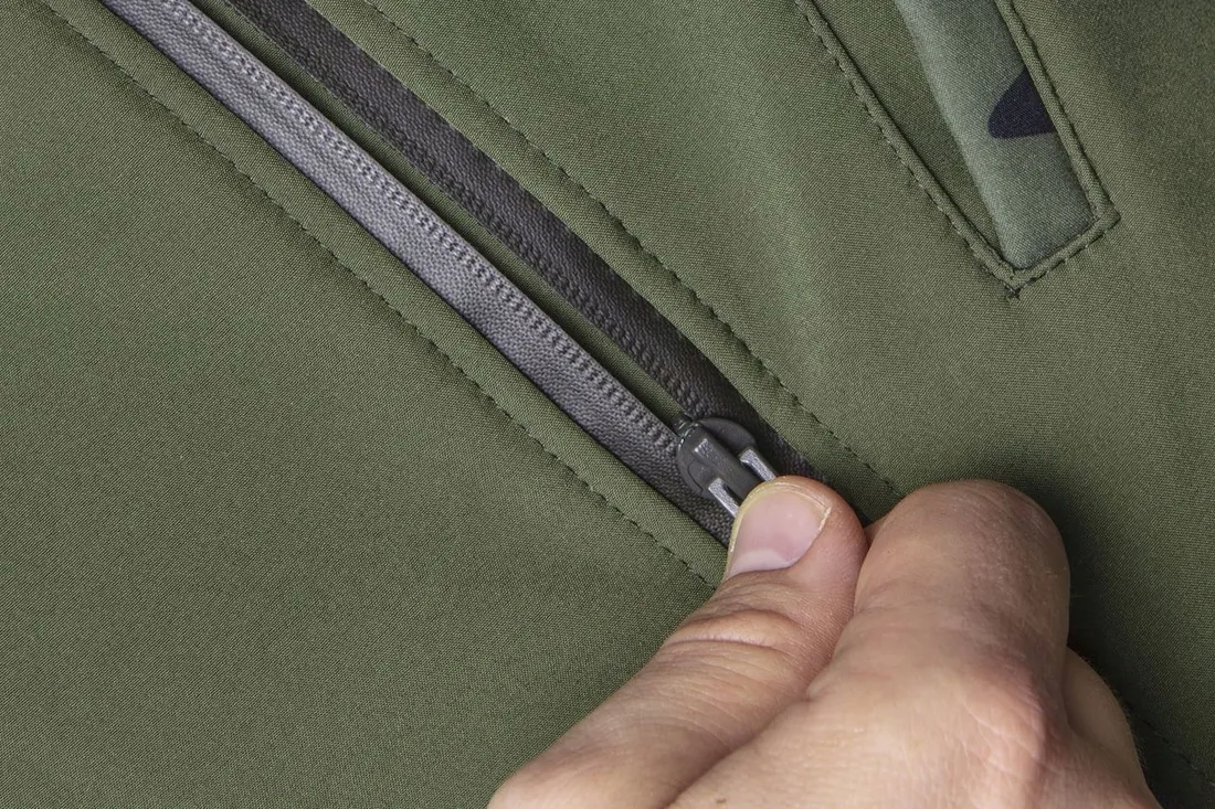 kurtka-softshell-camo-xxl-neo