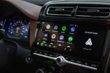 2x-adapter-carplay-android-auto-tracer-carlink-pro-model-carlink-pro
