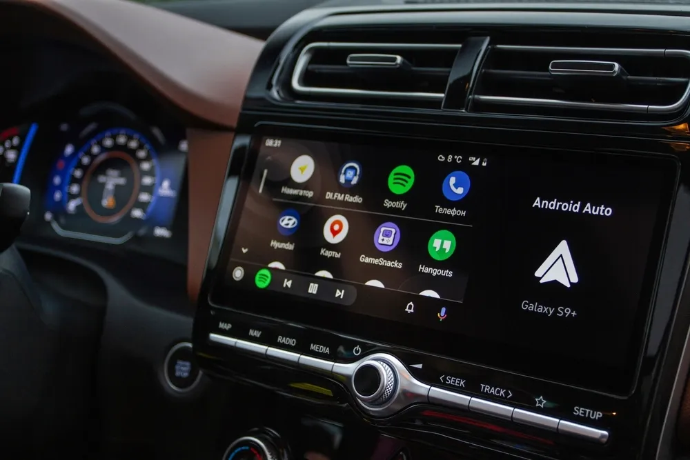 2x-adapter-carplay-android-auto-tracer-carlink-pro