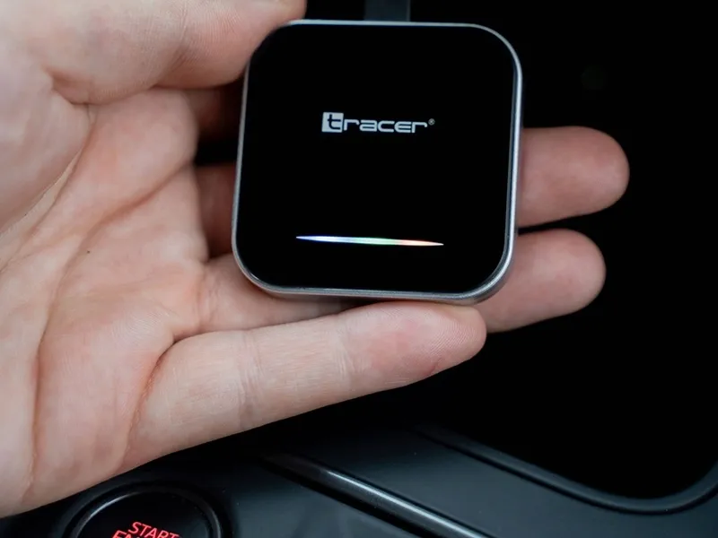 2x-adapter-carplay-android-auto-tracer-carlink-pro-stan-nowy