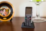 2x-telefon-maxcom-mm-730bb-funkcje-ladowanie-indukcyjne