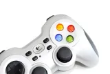 2x-joypad-logitech-f710-komunikacja-bezprzewodowa-radiowa