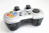 2x-joypad-logitech-f710-liczba-przyciskow-10