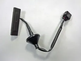 2x-element-pokrywy-bagaznika-oe-hyundai-81260h8000