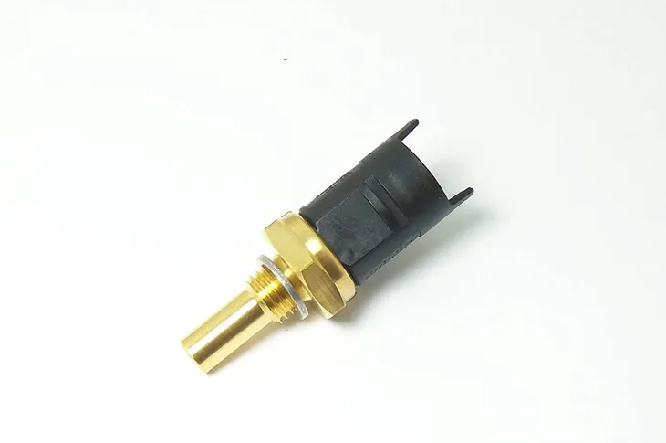 2x-oe-bmw-czujnik-temperatury-bmw-e31-e36-e39-e53-e65-e52-13621703993-waga-z-opakowaniem-0-4-kg