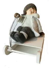 2x-figurka-swiateczna-dziecko-na-sankach-20x20-5-cm-ozdoba-wielokolorowa