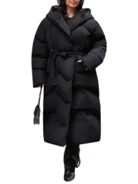 shein-plus-size-czarna-pikowana-kurtka-z-kapturem-i-paskiem-50-1ka