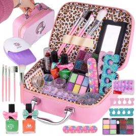 zestaw-kosmetykow-makeup-torebka-kuferek-makijaz-do-paznokci-dziewczynki