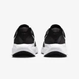 revolution-8-marka-nike-kod-producenta-hj9198003