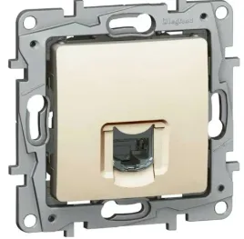 gniazdo-internetowe-rj45-cat6-utp-legrand-bezowy-396672