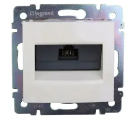 legrand-suno-gniazdo-komputerowe-rj45-utp-cat-5e-bezowy-krem
