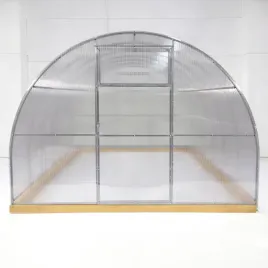 szklarnia-z-poliweglanu-lux-3x6-40x20