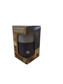lampa-stojaca-led-akumulatorowa-z-czujnikiem-ruchu-usb-3-tryby-swiecenia
