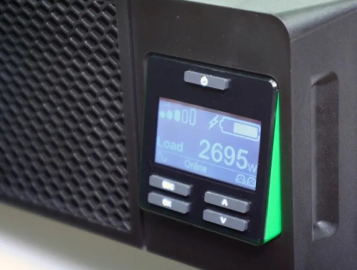 apc-smart-ups-srt-3000va-rm-230v