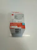 sengled-inteligentne-gniazdko-biale-wifi-jgj-waga-z-opakowaniem-0-2-kg