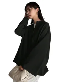 shein-czarna-bluza-oversize-z-koleczkiem-przy-dekolcie-m-1la