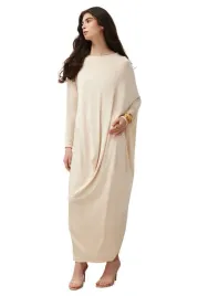 trendyol-delikatna-sukienka-maxi-bezowa-oversize-z-dlugim-rekawem-40-5-a