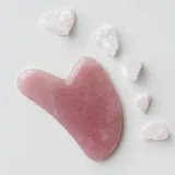 kamien-gua-sha-rozowy-fluff