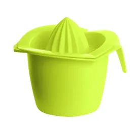 plast-team-wyciskacz-do-cytrusow-z-pojemnikiem-0-5l-i-wygodna-raczka