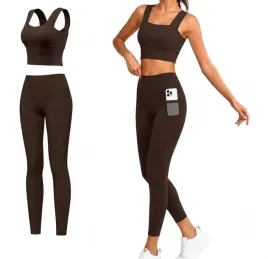 komplet-na-silownie-do-cwiczen-stanik-legginsy-kieszenie-stroj-sportowy-s