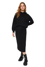 trendyol-czarny-komplet-damski-sweter-z-kapturem-spodnica-midi-m-5ea