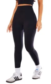 prettylittlething-legginsy-dla-niskich-36-egd