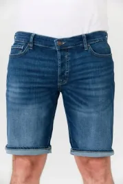 guess-jeansowe-spodenki-meskie-z-obrobka-na-nogawkach-28-ggi
