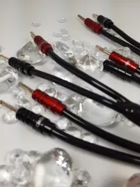 2x-kabel-glosnikowy-konfekcja-wtyki-bananowe-chord-c-screen-x-komplet-2-x-2