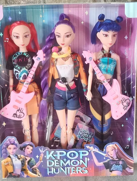 LALKI K-POP DEMON HUNTERS 3-SZTUKI GRAJĄCE Z GITARĄ