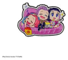 przypinka-kpop-demon-hunters-couch-licencjonowana