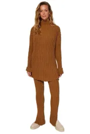 trendyol-komplet-damski-sweter-i-spodnie-prazkowane-brazowy-l-5ea