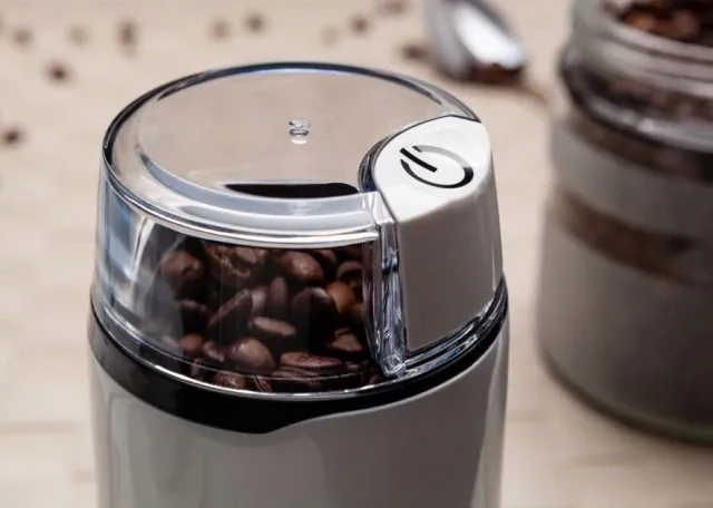 eldom-mlynek-do-kawy-mk50-model-mk50-caff