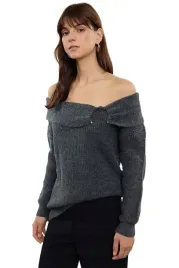 trendyol-sweter-damski-szary-z-odkrytymi-ramionami-i-guzikami-s-5ea