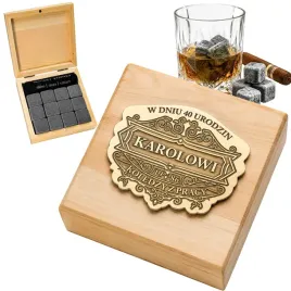 kamienie-do-whisky-kamienne-kostki-granit-w-drewnianym-pudelku-z-grawerem