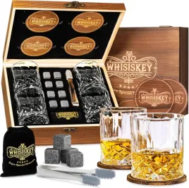 elegancki-zestaw-prezentowy-do-whisky-4-szklanki-kamienie-podkladki