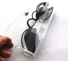 okulary-ochronne-dla-klienta-laser-ipl-solaria-opalanie
