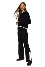 trendyol-czarny-komplet-damski-sweter-i-spodnie-z-rozcieciem-m-5ea
