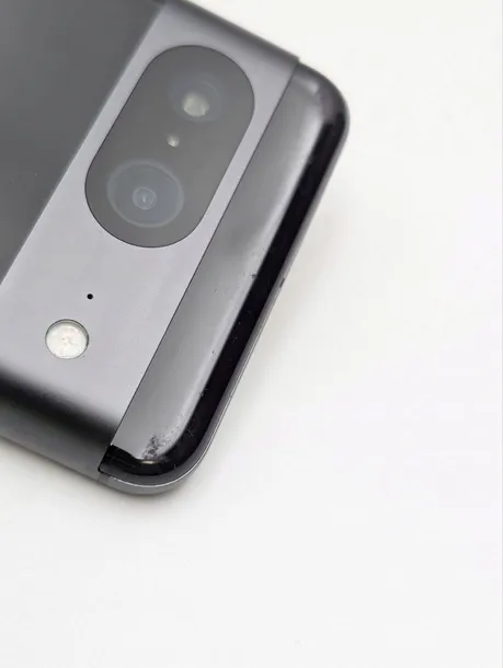 google-pixel-8-128gb-czarny-material-aluminium-szklo